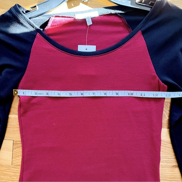 Charlotte Russe- Three Quarter Sleeve Knit Dress - Picture 6 of 7